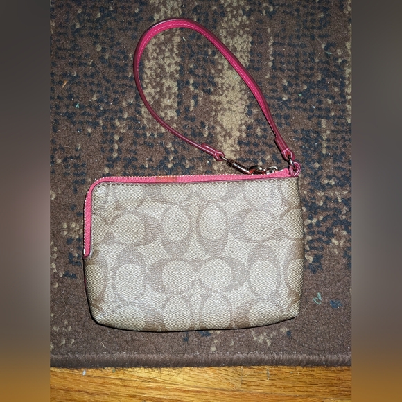 Coach Signature Wristlet Tan Canvas Pink Fuchsia Wallet - Picture 3 of 8